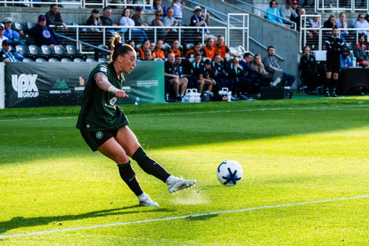 RACING LOUISVILLE FC VS PORTLAND THORNS FC