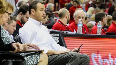 Walz phone on sideline