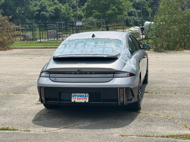 DIXIE HIGHWAY CAR DEALERSHIP BREAK INS 3.jpg