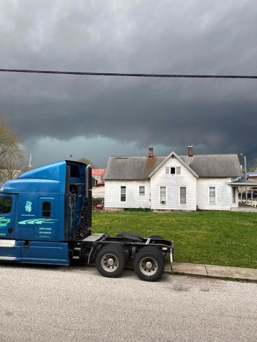 Storm in Bedford, Indiana 4-13-22.jpg