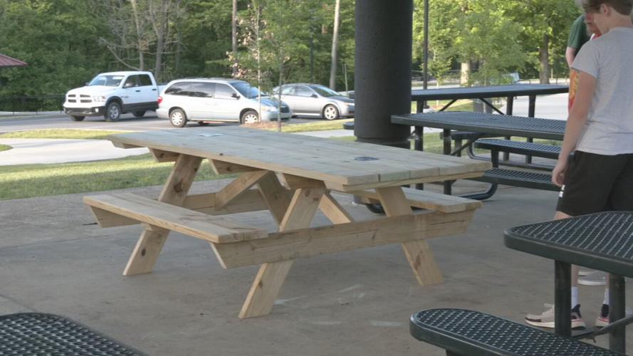 Wheelchair accessible picnic table (1).jpeg
