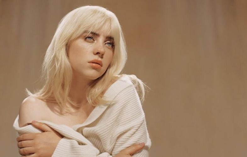 BILLIE EILISH -.jpg