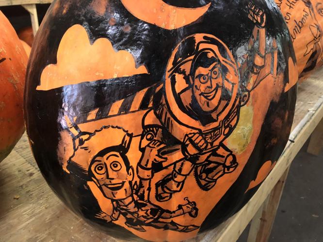 Jack O' Lantern Spectacular preps - 10-8-19 (3).jpg