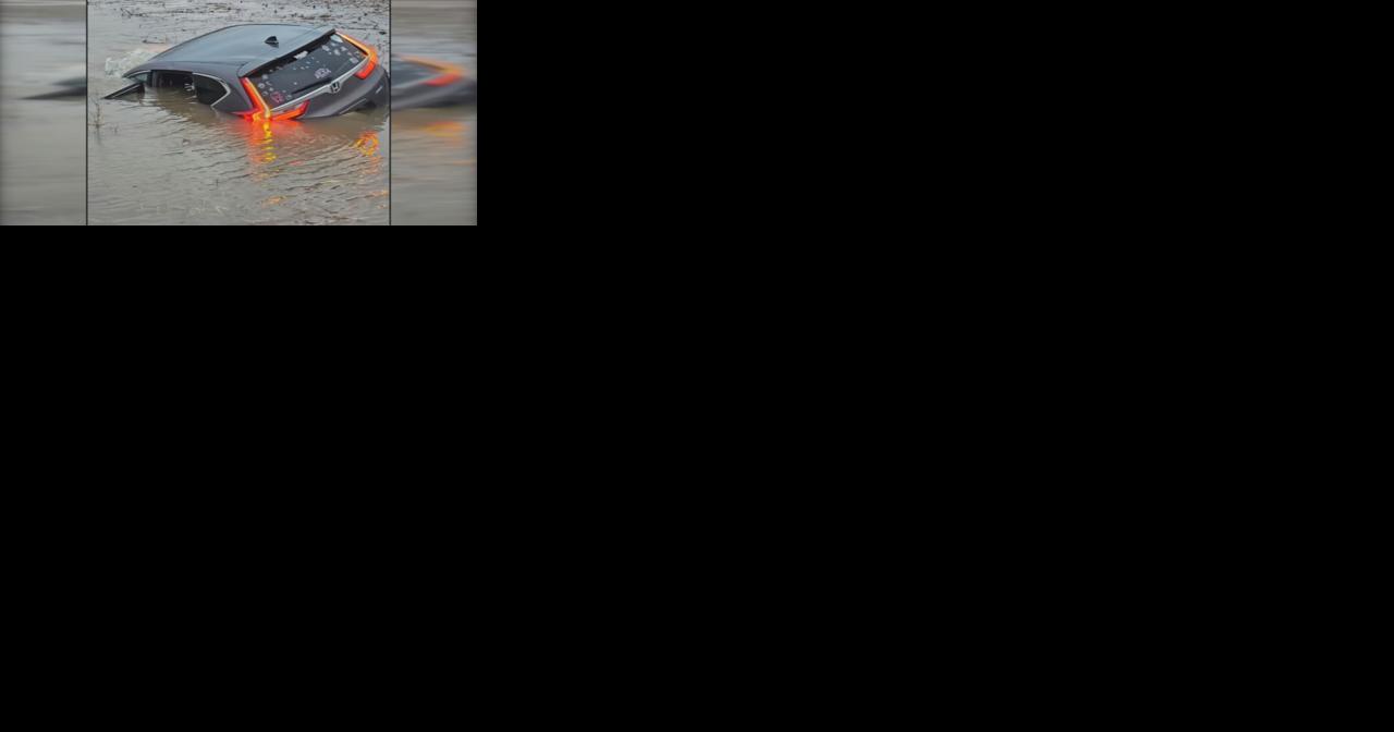 Close Call | Woman pulled from submerged vehicle by off-duty deputy in southern Indiana - Vimarsana News