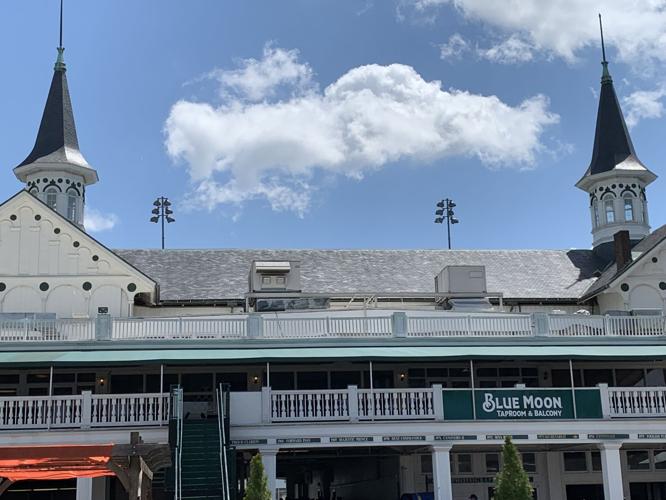CHURCHILL DOWNS 2019 - TWIN SPIRES (26).JPG