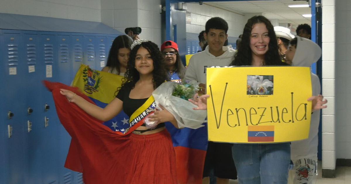 Louisville school holds Global Homecoming parade celebrating different cultures of students