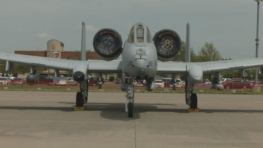 Thunder Static Display