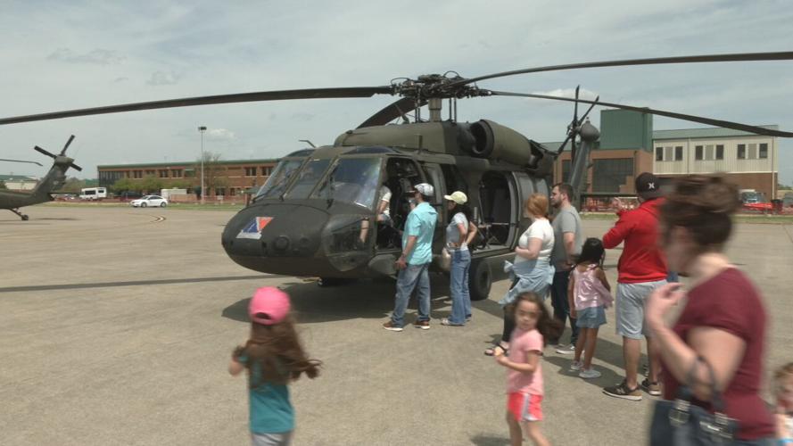 Thunder Static Display
