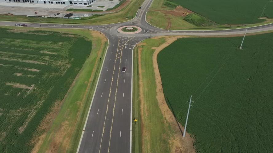 Cristiani Parkway opens in Charlestown, Indiana 7-29-25
