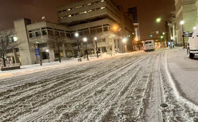 SNOW-Downtown Louisville-6th and Jefferson-2-15-21.jpg