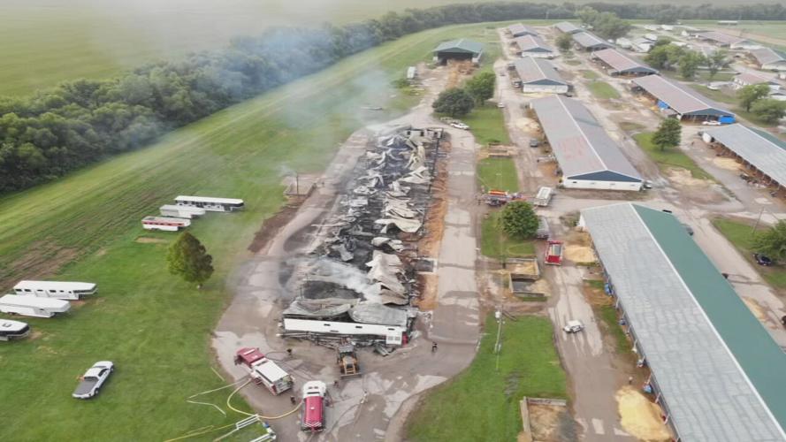 Ellis Park barn fire 8-22-21 (3).jpeg