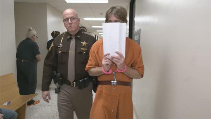 Steven Lanham appears in Clark County, Ind. court (Dec. 6, 2019)