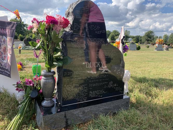 Grave of Savannah Duckworth