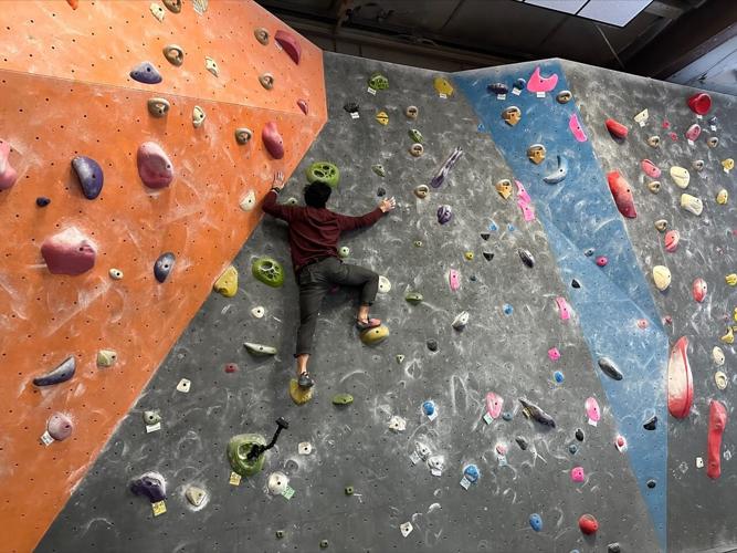 Cat Runner climbing at Club NuLu