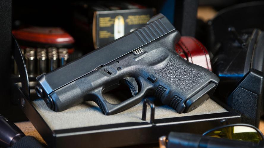 wide_guns left 2.jpg