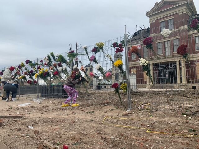 MEMORIAL AT MAYFIELD KY COURTHOUSE 12-15-2021  (8).jpeg