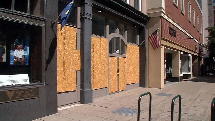 boards on windows downtown louisville 7-24-20