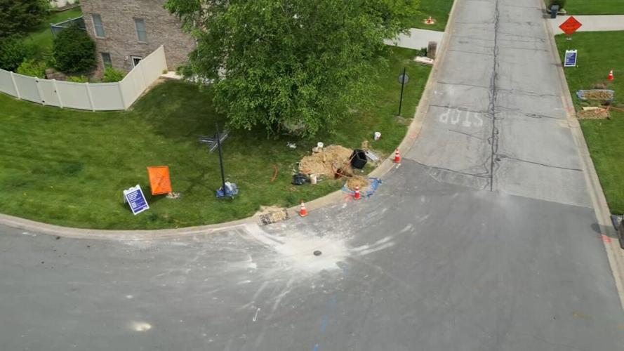 Fiber optic installation in Cobblers Crossing in New Albany - 6.4.25