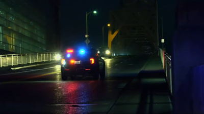 LMPD closes 2nd Street Bridge in downtown Louisville after pedestrian struck