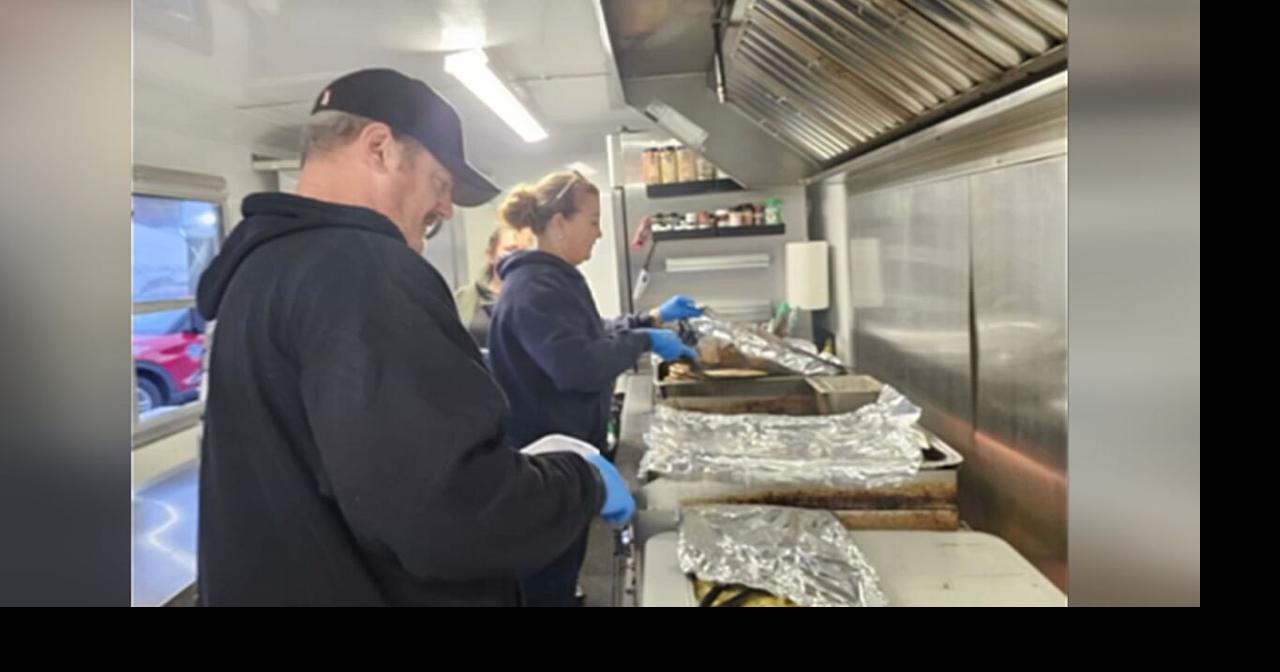 Volunteers keep first responders fed at deadly UPS plane crash site in Louisville