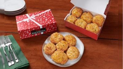 Red Lobster Cheddar Bay Biscuits for the holidays.JPG