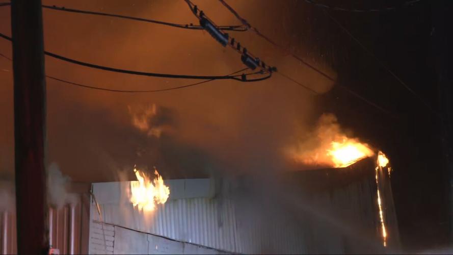 Del Park Terrace business fire 8-26-21.jpeg