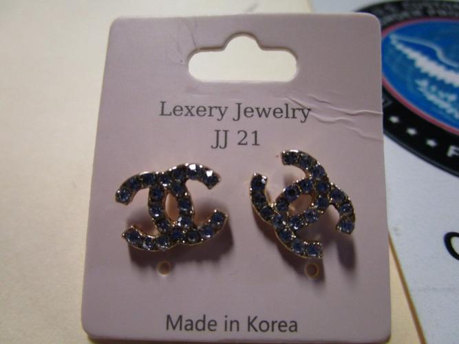 Fake jewelry seized by CBP officers in Louisville