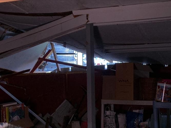 Damage caused by Glendale train derailment.jpg