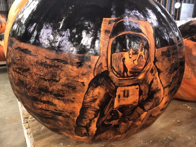 Jack O' Lantern Spectacular preps - 10-8-19 (4).jpg