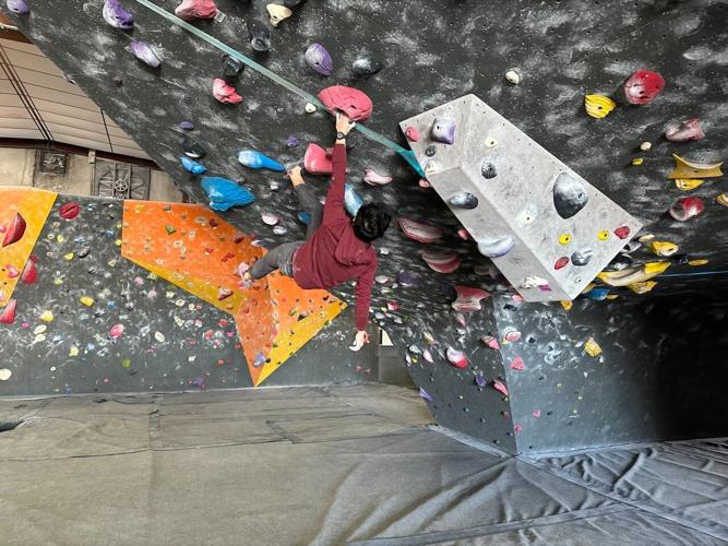 Cat Runner climbing at Club NuLu