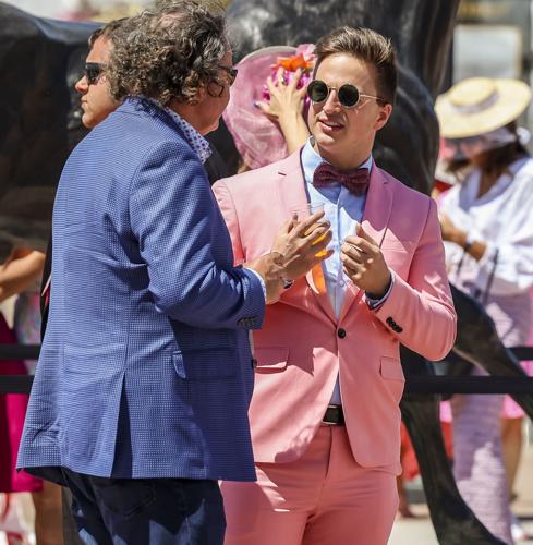 OAKS DAY - FASHION AND CROWDS - CRAWFORD 5-5-2023 (17).jpg