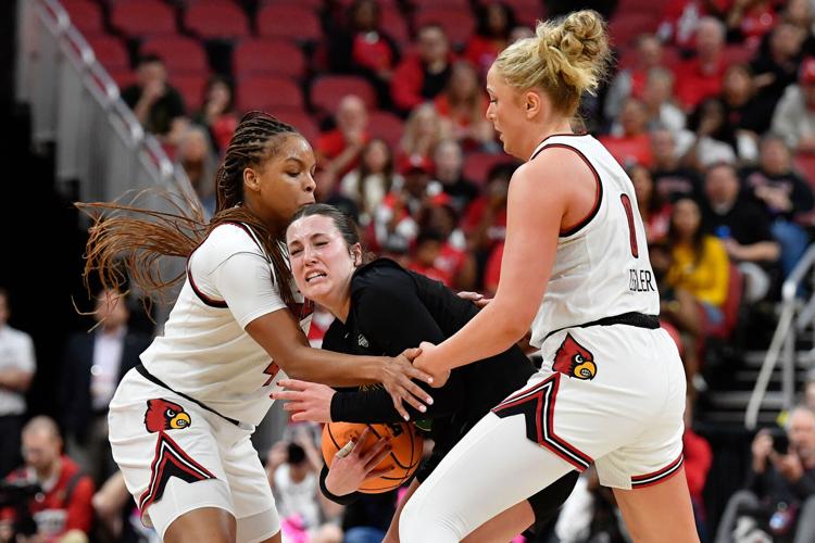 NCAA Vermont Louisville Basketball