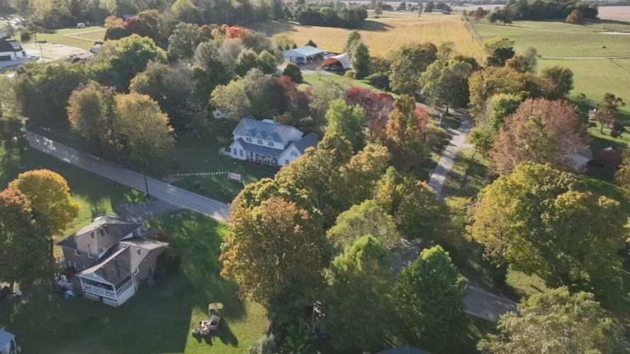 The Pink House in Glendale Kentucky from the WDRB drone (1).jpeg