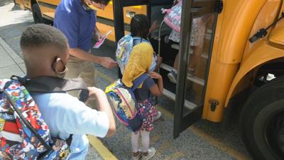 JCPS STUDENTS - BUS - FILE.jpeg