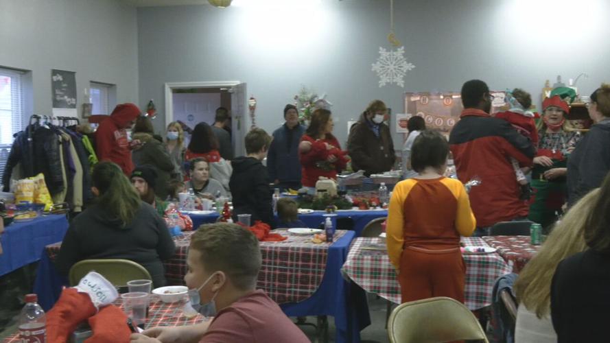 The Savannah Smiles Foundation holds a giveaway for Louisville area children