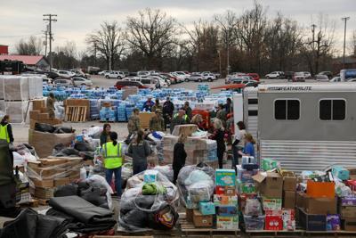 MAYFIELD TORNADO - DONATIONS - DVIDS IMAGE 12-16-2021 2