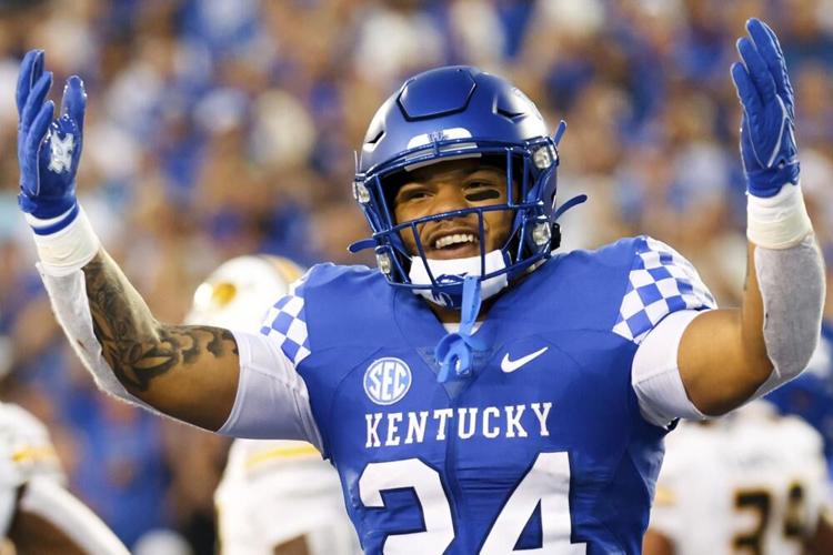 Chris Rodriguez Kentucky running back 2.jpeg
