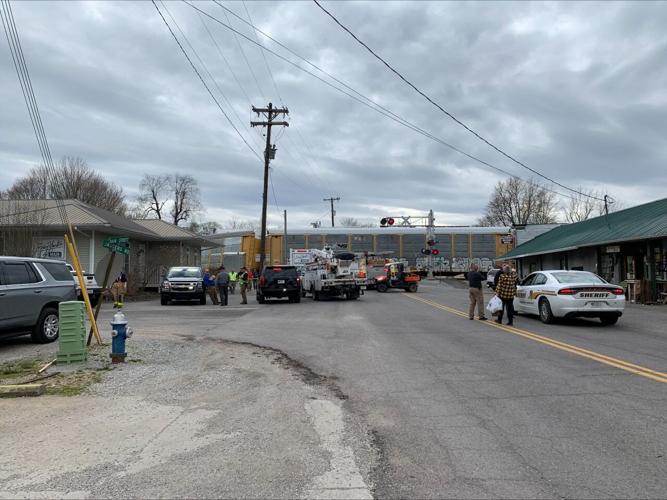 GLENDALE TRAIN DERAILMENT - 3-16-2023