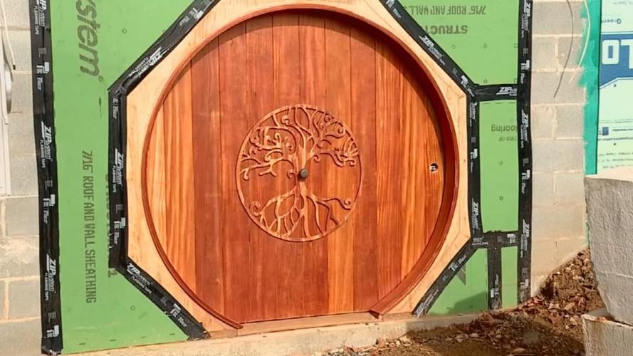 LORD OF THE RINGS AIRBNB 12-30-19 (2).jpg