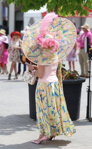 Fans on Kentucky Oaks Day 2025