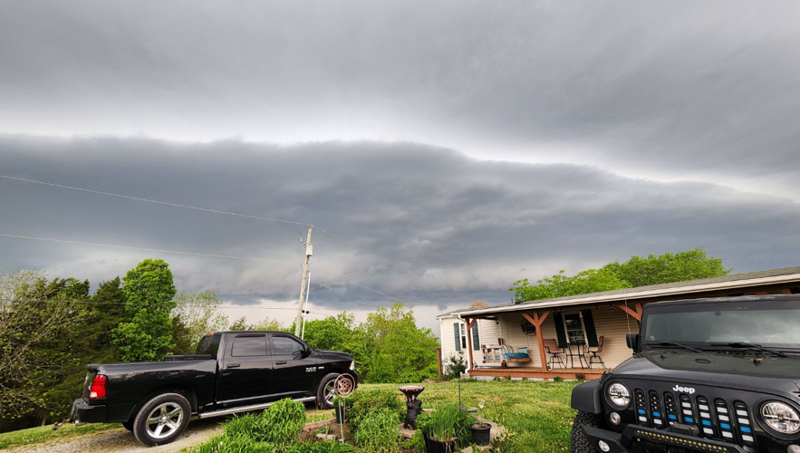 Low cloud coverage in Peaks Mill, Kentucky