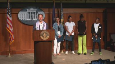 Mayor recognizes Racing Louisville World Cup players - 9.12.23