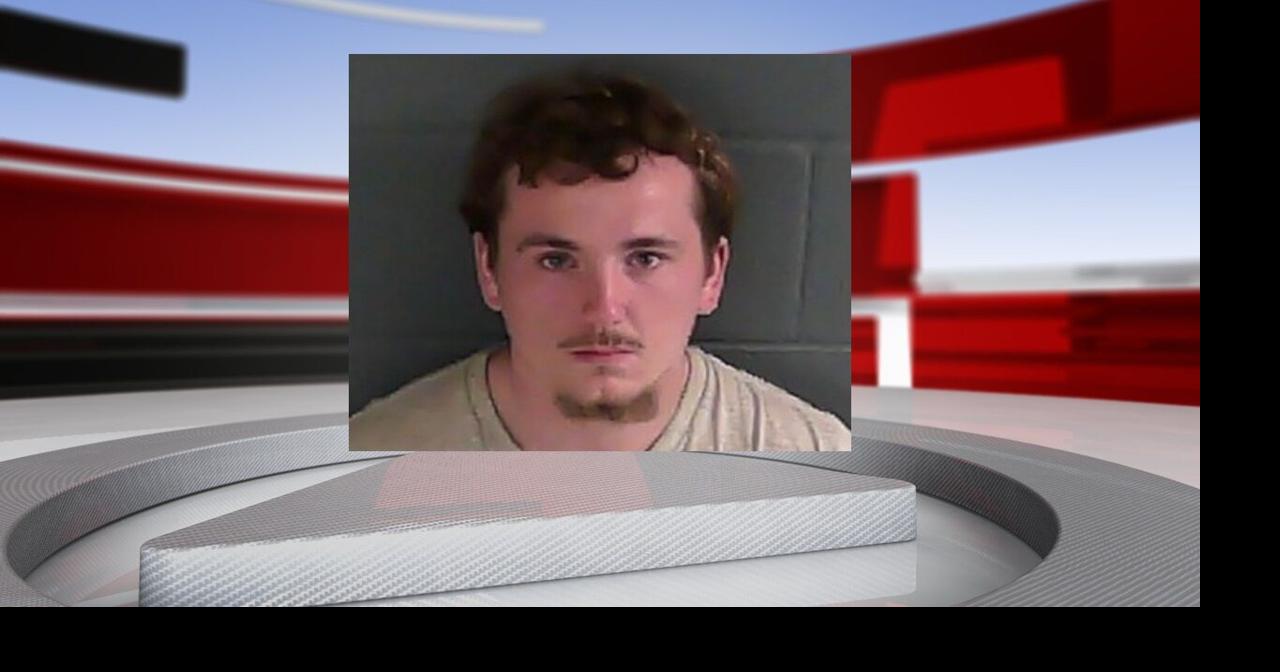 19-year-old southern Indiana man arrested on child molestation charges