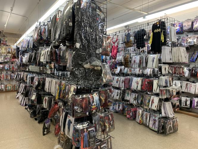 CAUFIELD'S HALLOWEEN COSTUMES - KK - 10-28-2020  (25).JPG