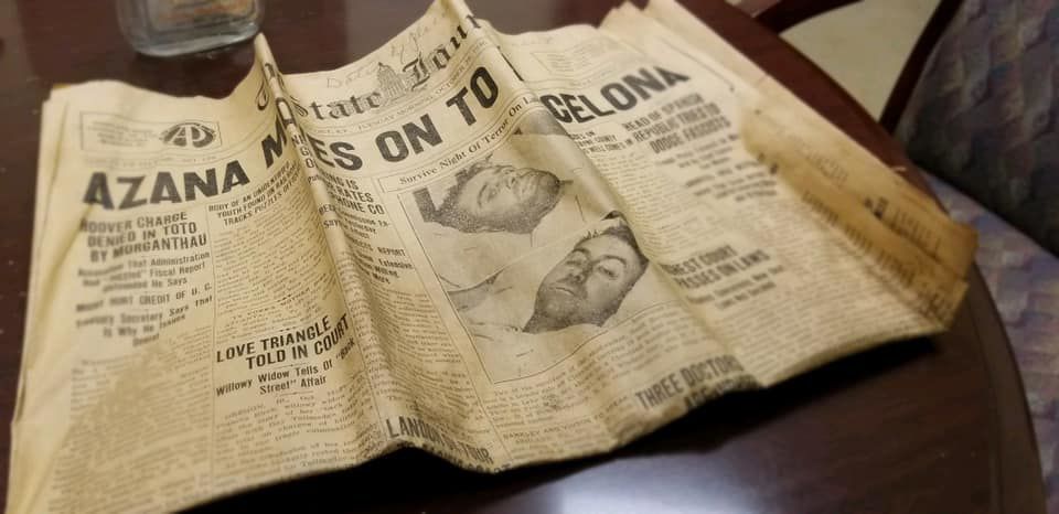 artifacts found inside Jefferson Davis statue base include bottle and newspaper