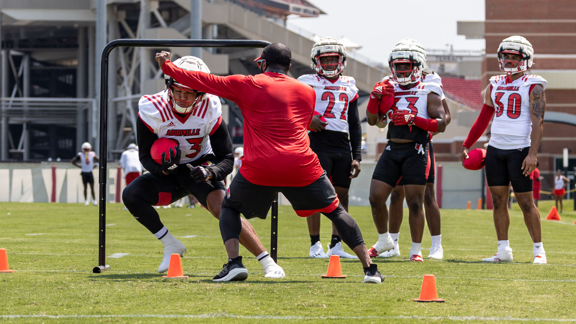 CRAWFORD | Scenes From Day 1 Of Louisville Fall Camp Under New Coach ...