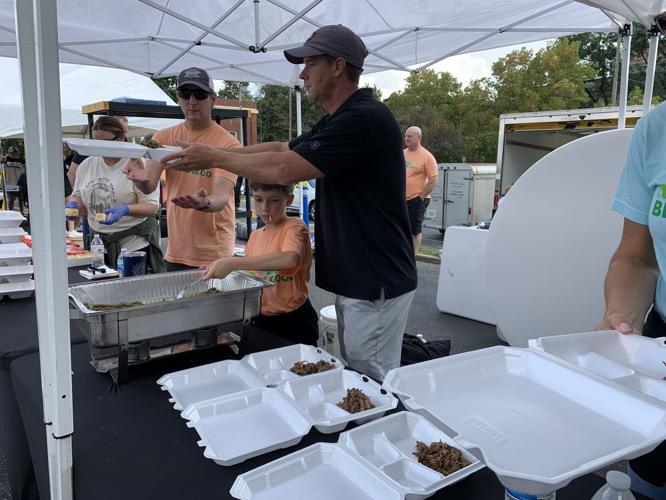 Volunteers at His Blessings Box.JPG