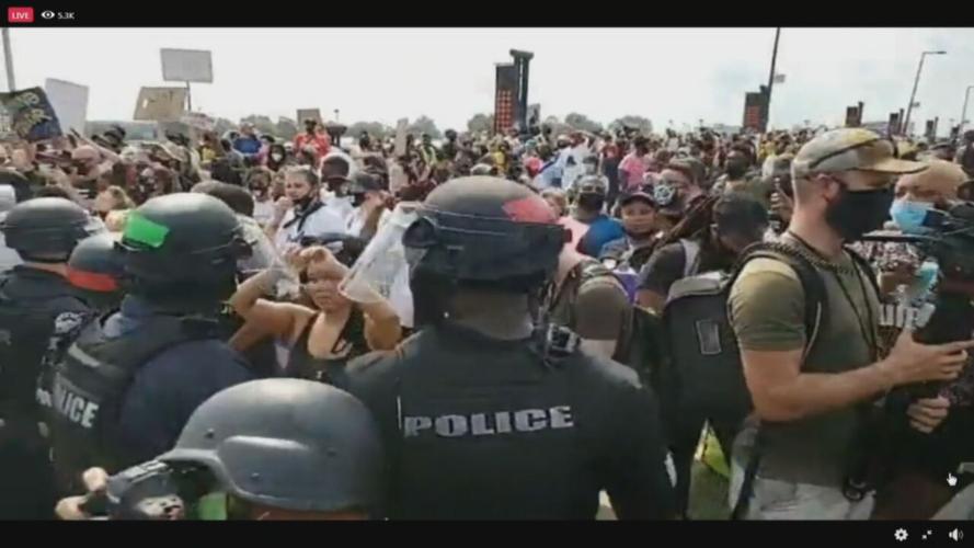 LOUISVILLE UNTIL FREEDOM PROTEST - CENTRAL AVENUE - 8-25-2020  (8).jpeg