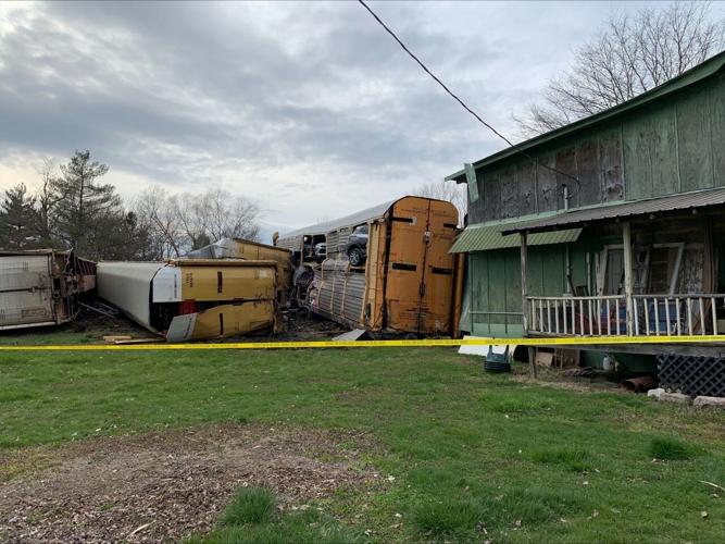 GLENDALE TRAIN DERAILMENT - 3-16-2023