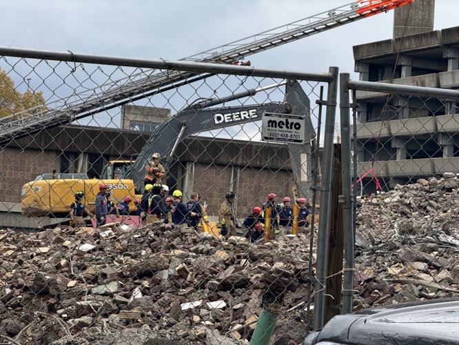 East Chestnut Structure Collapse